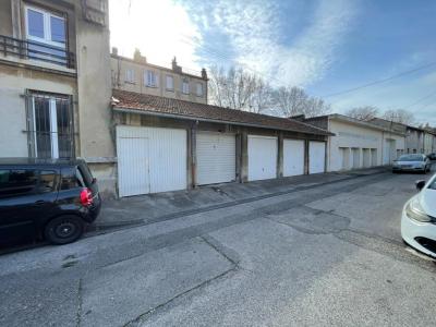 Location Parking AVIGNON 84000