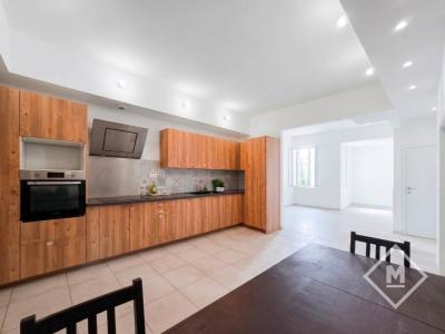 Vente Appartement 4 pi�ces MARSEILLE-6EME-ARRONDISSEMENT 13006