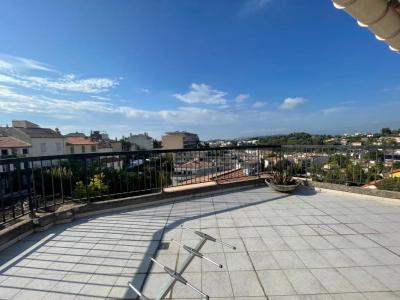 Location Appartement 4 pi�ces CANNET 06110