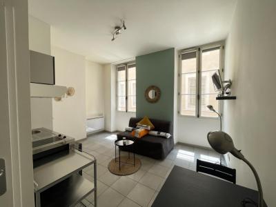 Location Appartement MARSEILLE-2EME-ARRONDISSEMENT 13002