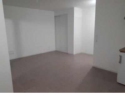 Location Appartement 2 pi�ces ROCHE-SUR-YON 85000