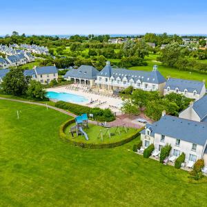 Vente Maison 2 pi�ces PORT-EN-BESSIN-HUPPAIN 14520
