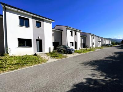 Vente Maison 5 pi�ces FROGES 38190