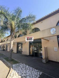 Location Local commercial OLLIOULES 83190