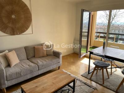 Location Appartement 4 pi�ces SAINTE-FOY-LES-LYON 69110
