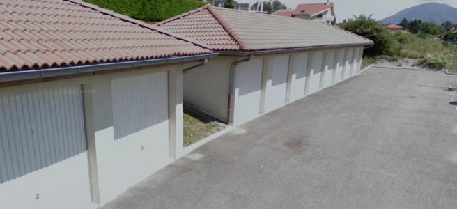 Location Parking LUMBIN 38660