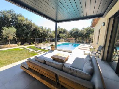 Vente Maison 8 pi�ces UZES 30700