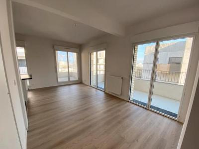 Location Appartement 4 pi�ces BORDEAUX 33000