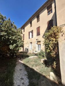 Vente Maison 10 pi�ces SORGUES 84700