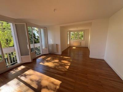 Location Appartement 5 pi�ces ECULLY 69130