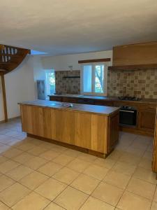 Location Appartement 5 pi�ces MAGES 30960