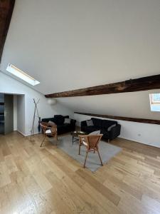 Location Appartement 4 pi�ces LYON-2EME-ARRONDISSEMENT 69002