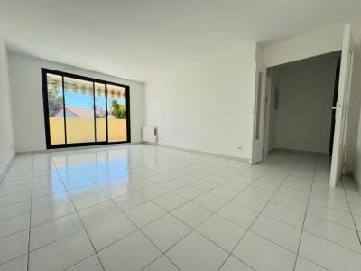 Location Appartement 3 pi�ces SAINT-LAURENT-DU-VAR 06700