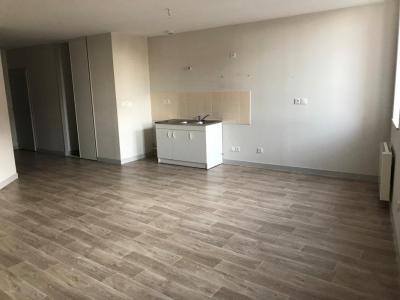 Location Appartement 2 pi�ces SAINT-TRIVIER-DE-COURTES 01560
