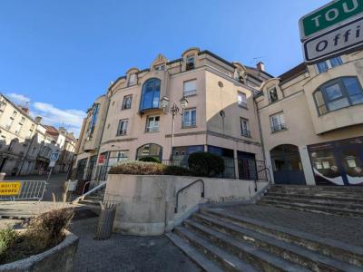 Location Appartement 4 pi�ces CHAUMONT 52000