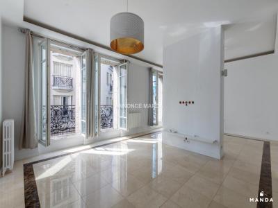 Location Appartement 5 pi�ces PARIS-4EME-ARRONDISSEMENT 75004