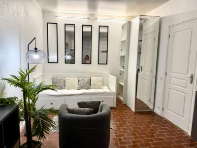 Location Appartement BORDEAUX 33000
