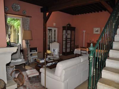 Vente Maison 8 pi�ces LUCENAY 69480