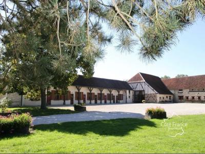 Vente Maison 38 pi�ces VANLAY 10210