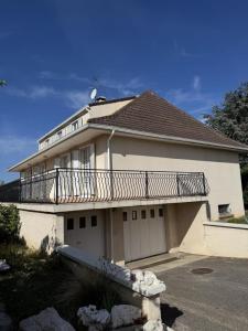 Vente Maison 9 pi�ces MIONS 69780