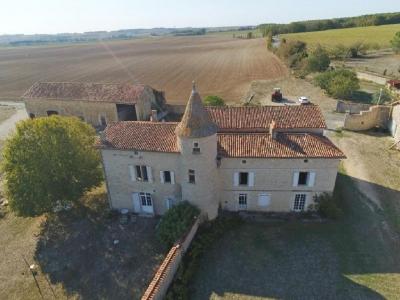 Vente Maison 3 pi�ces AIGRE 16140