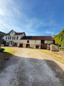 Vente Maison 5 pi�ces CAZOULES 24370