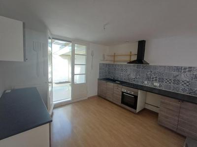 Vente Maison 5 pi�ces MOURMELON-LE-PETIT 51400
