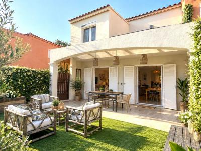 Vente Maison 4 pi�ces CASTELLET 83330