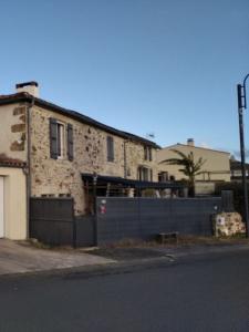 Vente Maison 6 pi�ces MERVENT 85200