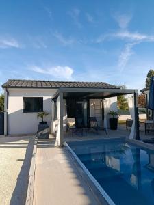 Location Maison AMBARES-ET-LAGRAVE 33440