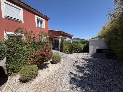 Vente Maison 6 pi�ces SAINT-GILLES 30800