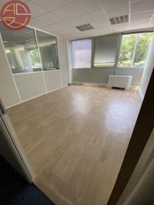 Location Bureau LABEGE 31670