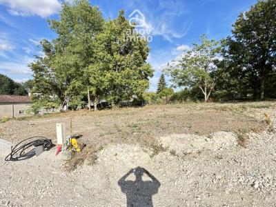 Vente Terrain ROUILLAC 16170