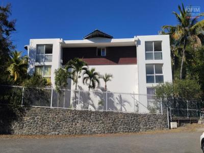Vente Appartement 4 pi�ces SAINT-GILLES-LES-BAINS 97434