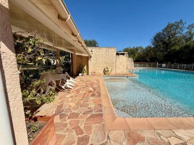 Vente Maison 6 pi�ces HYERES 83400