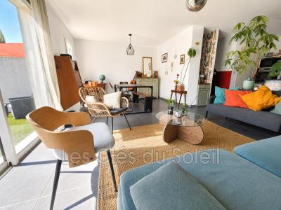 Vente Maison 4 pi�ces SEYNE-SUR-MER 83500