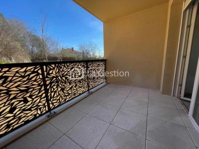 Location Appartement 2 pi�ces NIMES 30000