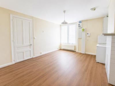 Location Appartement SAINT-GENEST-LERPT 42530