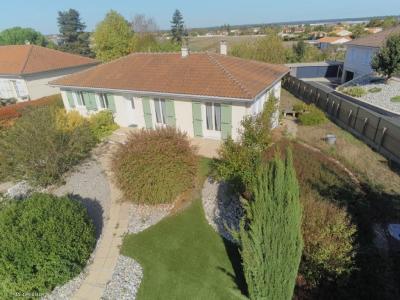 Vente Maison 6 pi�ces RUFFEC 16700