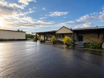 Location Commerce SAINTE-ROSE 97439