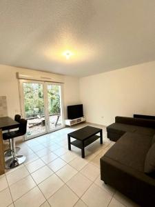 Location Appartement 2 pi�ces MONTUSSAN 33450