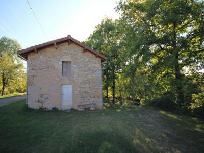 Vente Immeuble VAILHOURLES 12200