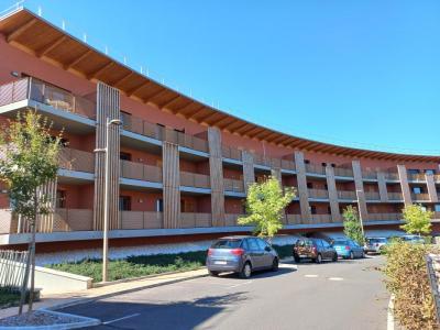 Location Appartement 4 pi�ces JAYAT 01340