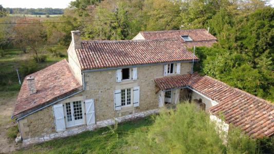 Vente Maison 6 pi�ces GIZAY 86340