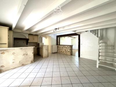 Vente Maison 4 pi�ces VIVONNE 86370
