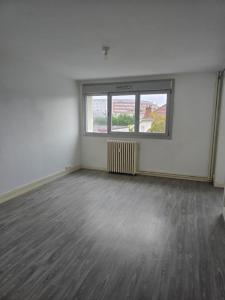 Location Appartement 4 pi�ces CHARLEVILLE-MEZIERES 08000