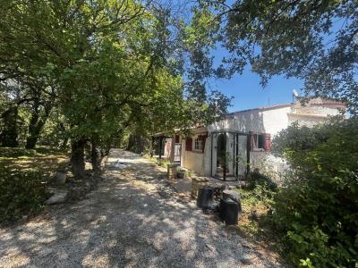 Vente Maison 5 pi�ces SAINT-MAXIMIN-LA-SAINTE-BAUME 83470