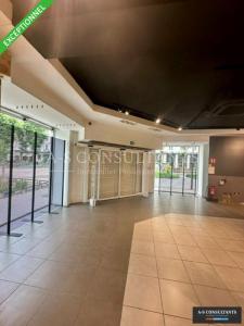 Location Local commercial CHAMBERY 73000
