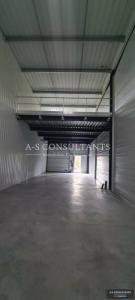 Location Commerce MERY 73420