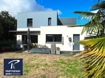Vente Maison 7 pi�ces MONTFORT-SUR-MEU 35160
